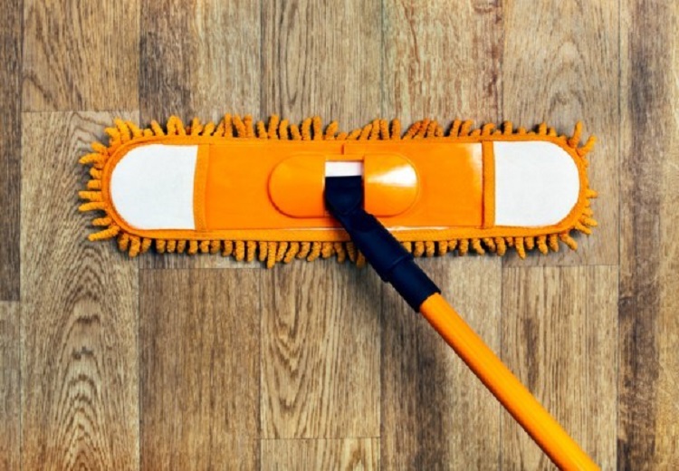 Cleaning Laminate Floors