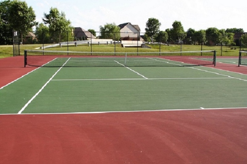 What are the Advantages of Asphalt Tennis Courts?