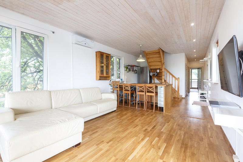 Different Benefits and Shortcomings of The Installation of Timber Flooring