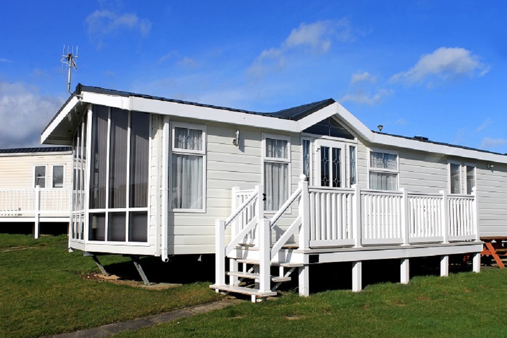 What Are the Advantages of Using Granny Flat Kits & Transportable Homes?